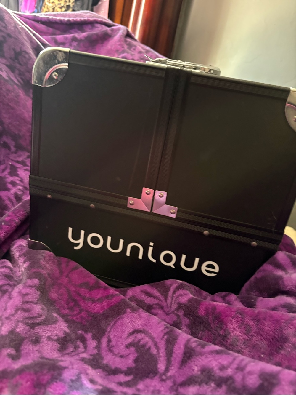 Younique Black Cosmetic Train Case